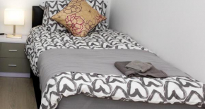 Comfortable stay in Shirley, Solihull - Room 3